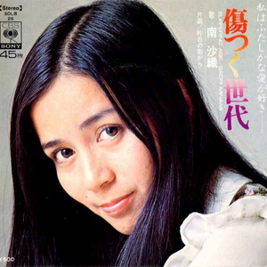 美女扒开尿口无遮挡教师厕所
